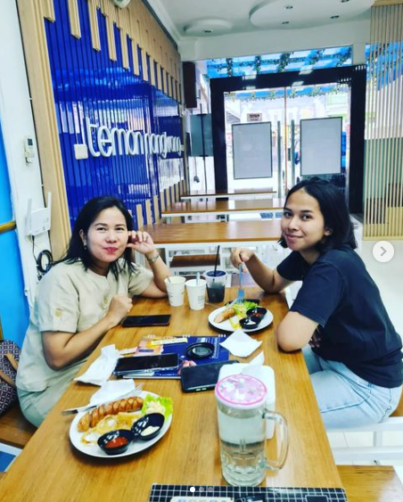 Teman nongkrong mampang